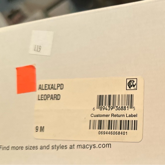 Leopard Booties Like New - Picture 4 of 5